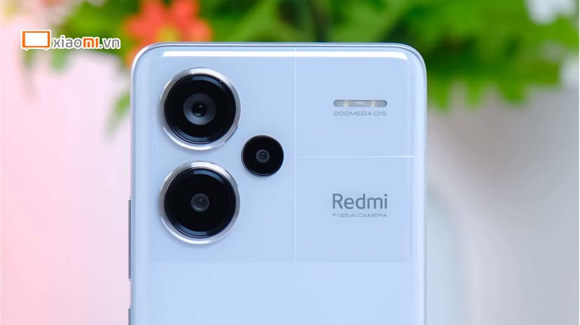 Redmi Note 13 Pro Plus  Camera sau 200MP chụp ảnh sắc nét.jpg